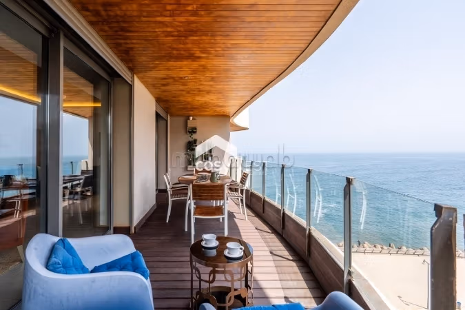 La marina Casa, Appartement meublé avec terrasse donnant sur la mer