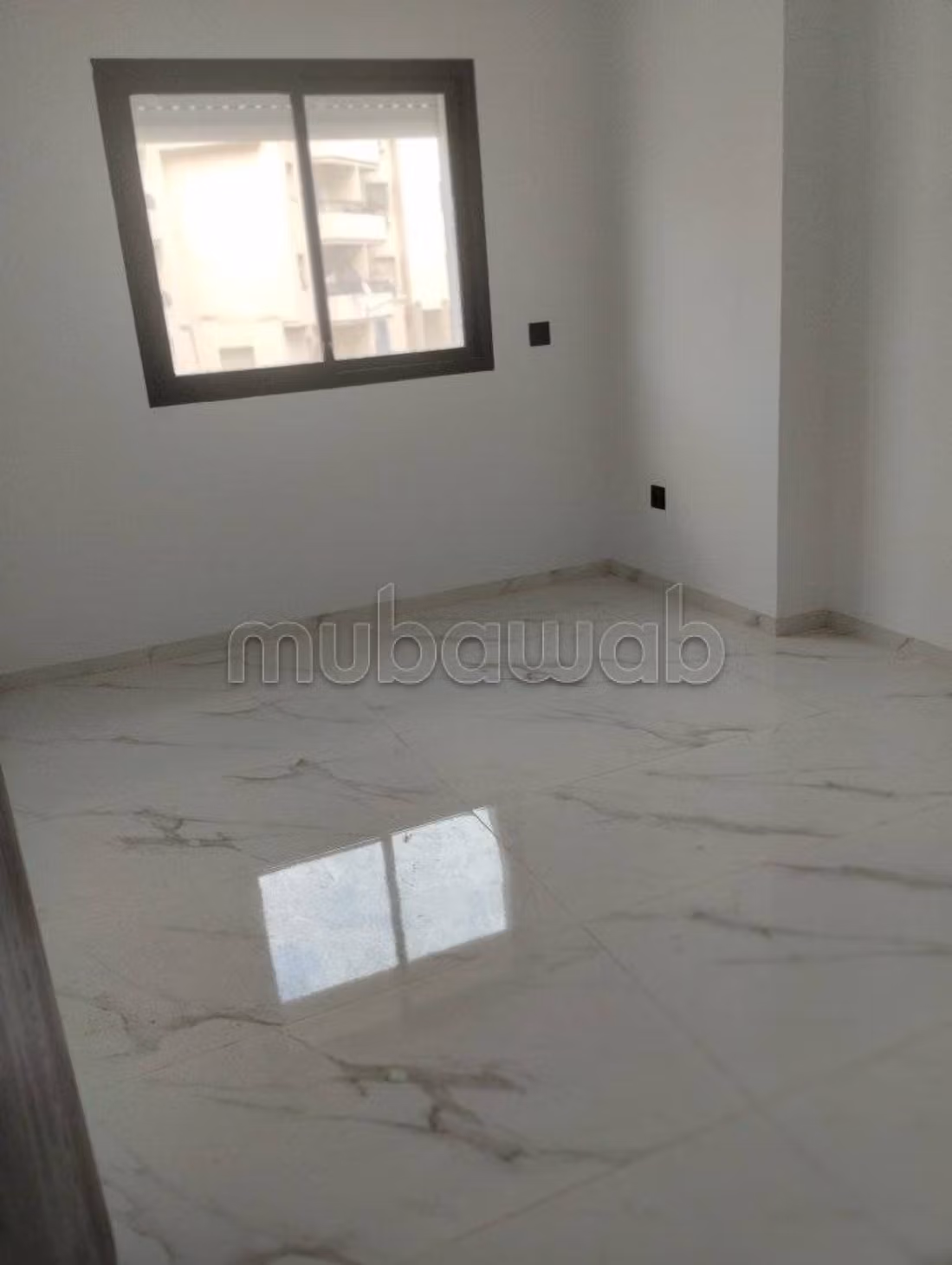 Appartement jamais habitée cité wahat s2