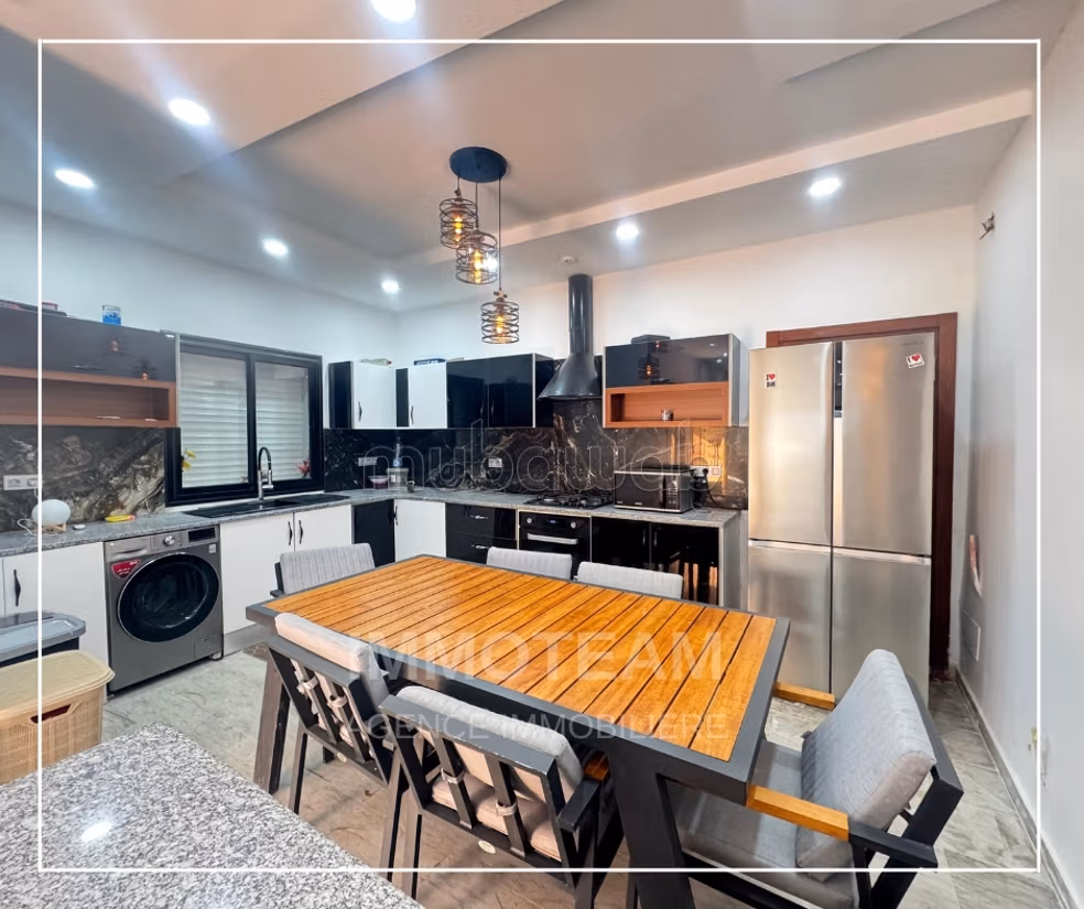 A VENDRE villa en S4 Hammamet Sud