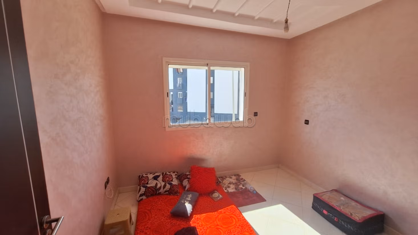 Joli appart non meuble 1 ch salon 2900 dh bader — 3