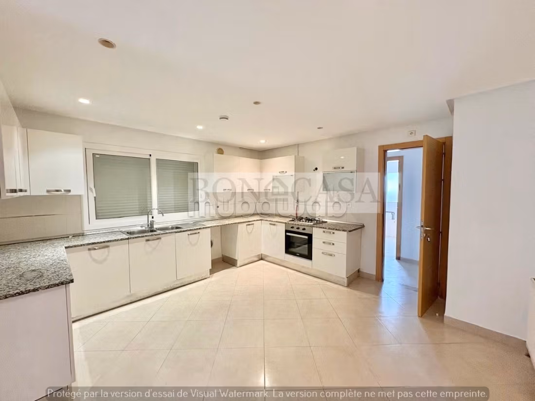Villa S3 avec piscine&vue mer à louer à Gammarth
