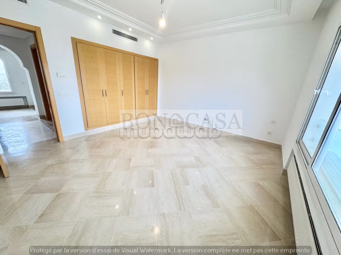 Villa S3 avec piscine&vue mer à louer à Gammarth