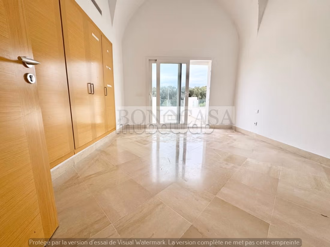 Villa S3 avec piscine&vue mer à louer à Gammarth