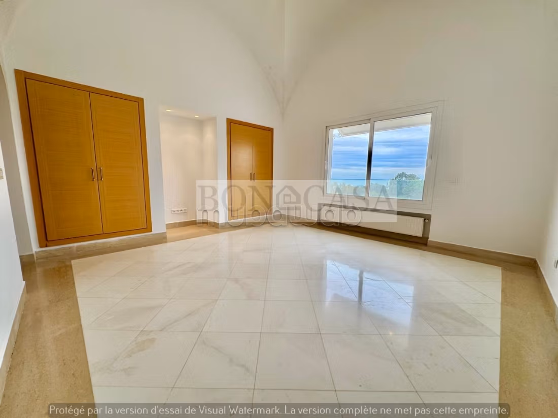 Villa S3 avec piscine&vue mer à louer à Gammarth
