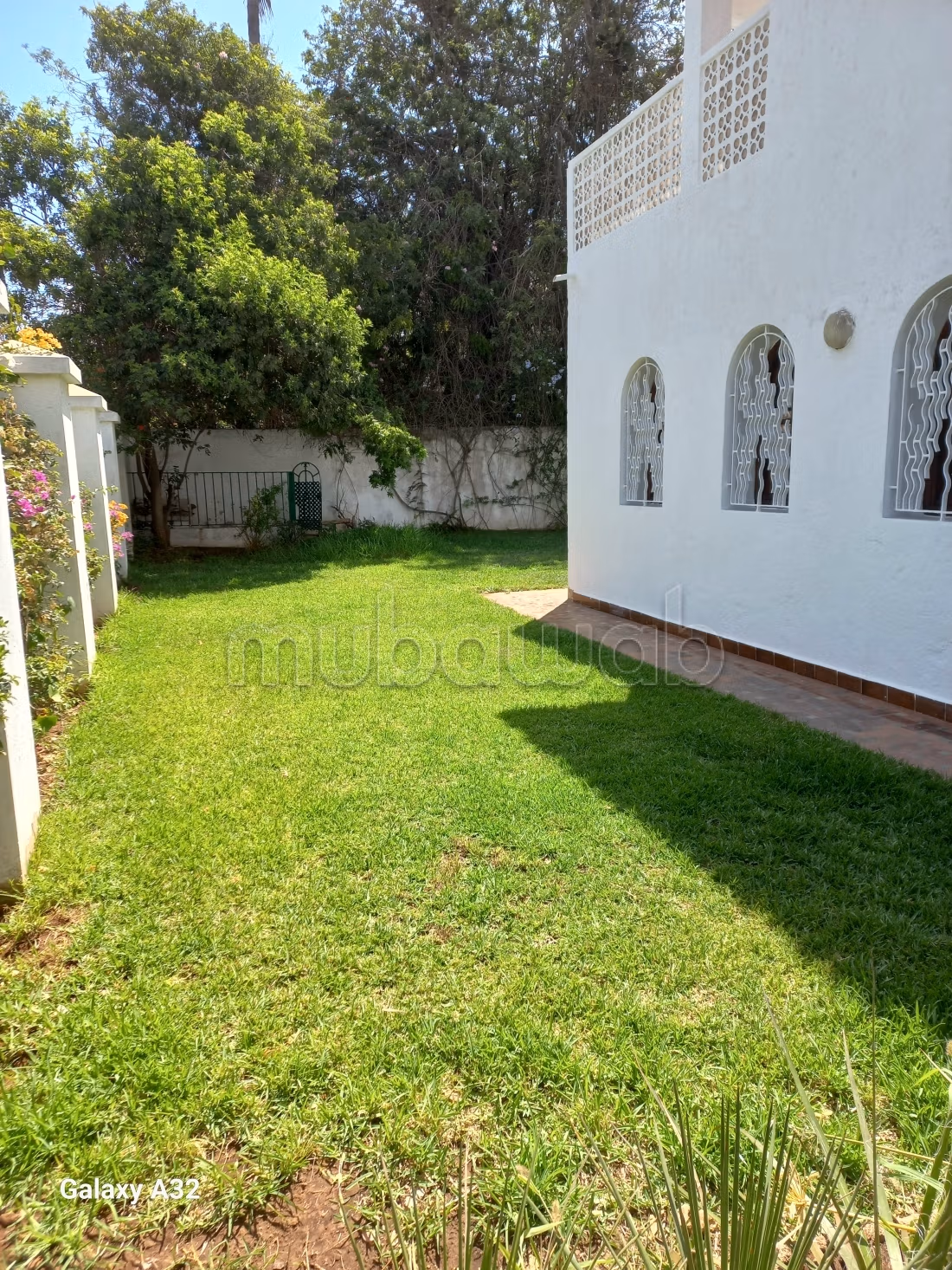 Beautiful villa for rent in El Manar El Hank. 5 rooms. Green areas, Balcony