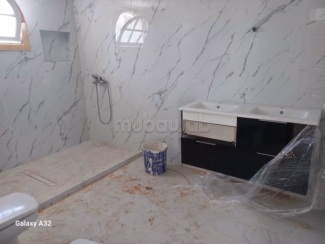 Beautiful villa for rent in El Manar El Hank. 5 rooms. Green areas, Balcony