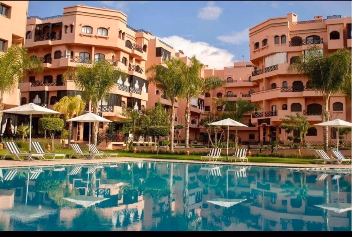 Superbe appartement 2ch Salon à louer Résidence avec piscine Marrakech Palmeraie — 2