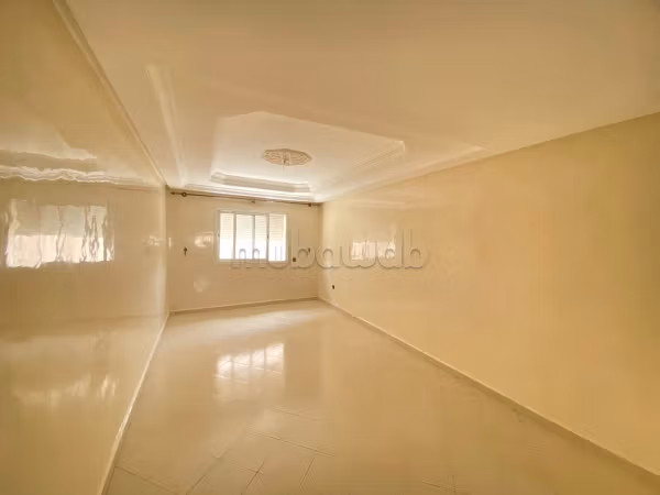Appartement en vente à Hay Chifa. Surface de 91 m². Ascenseur