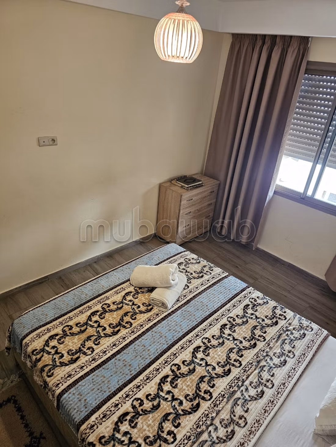 Appartement de vacances à louer à Bab Enzh. 2 chambres. Porte blindée et vue sur mer