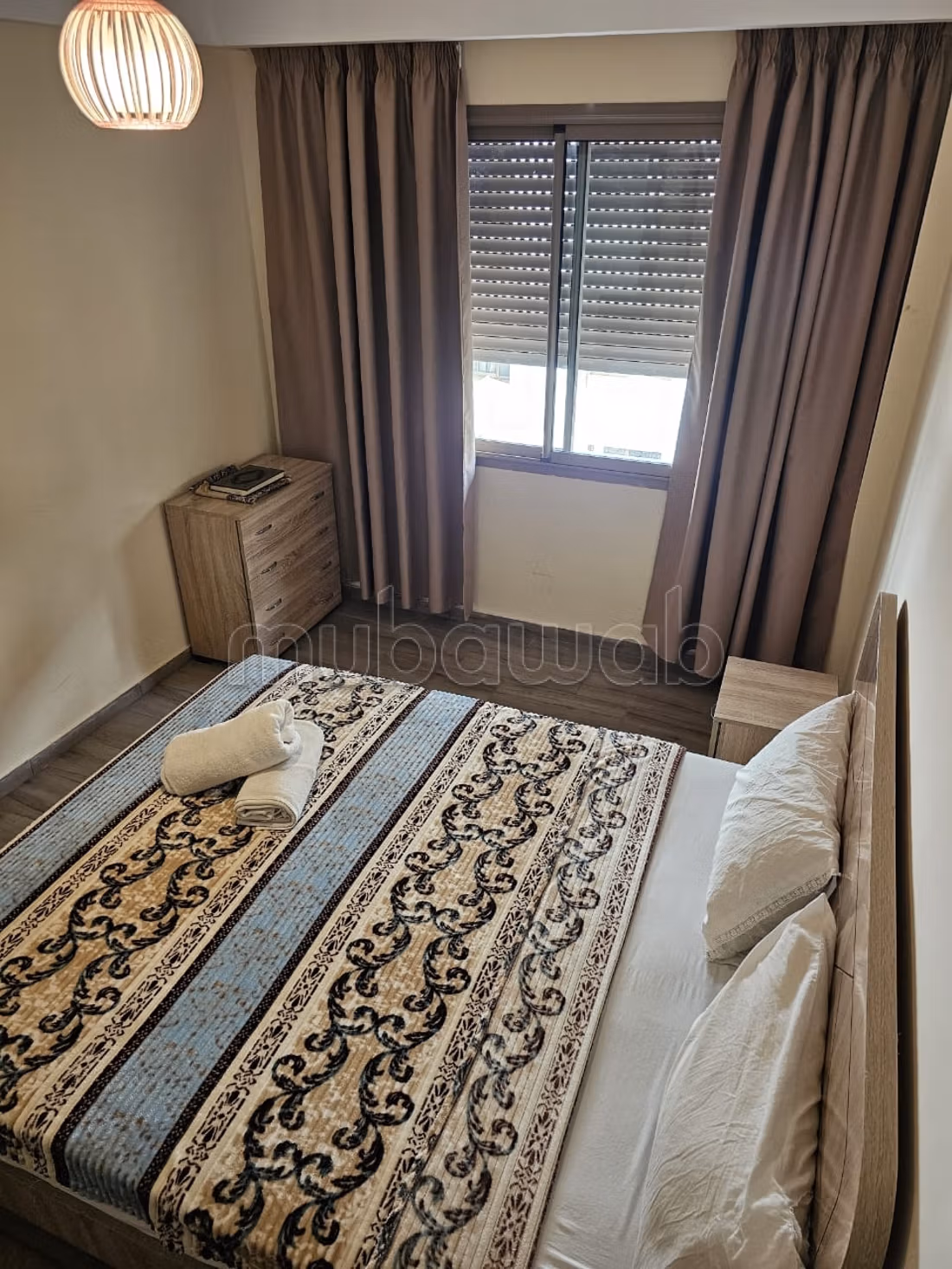 Appartement de vacances à louer à Bab Enzh. 2 chambres. Porte blindée et vue sur mer