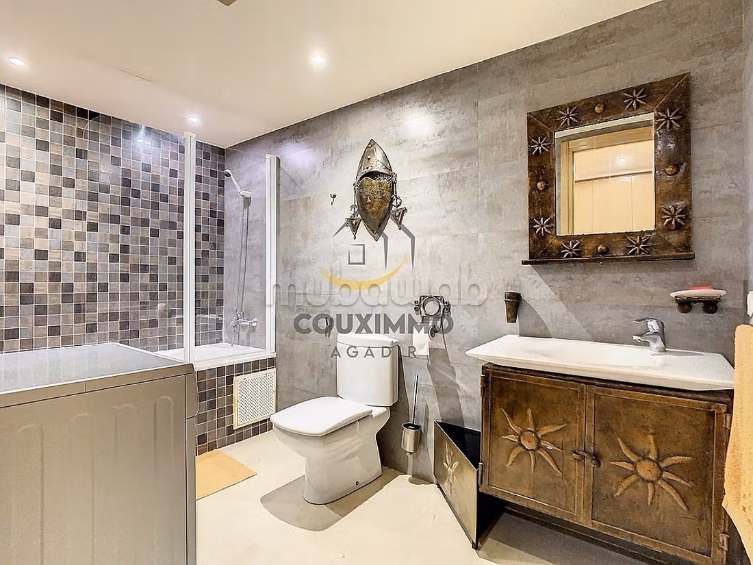 Nice apartment near city center with swimming pool