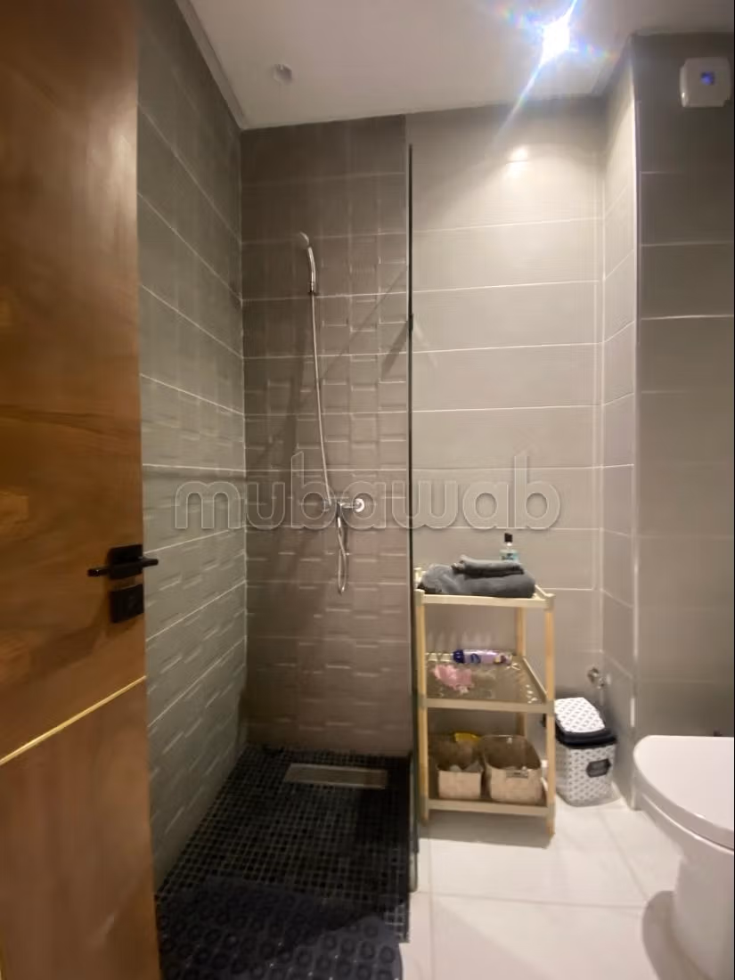 Piso en alquiler. 1 dormitorio. Con muebles
