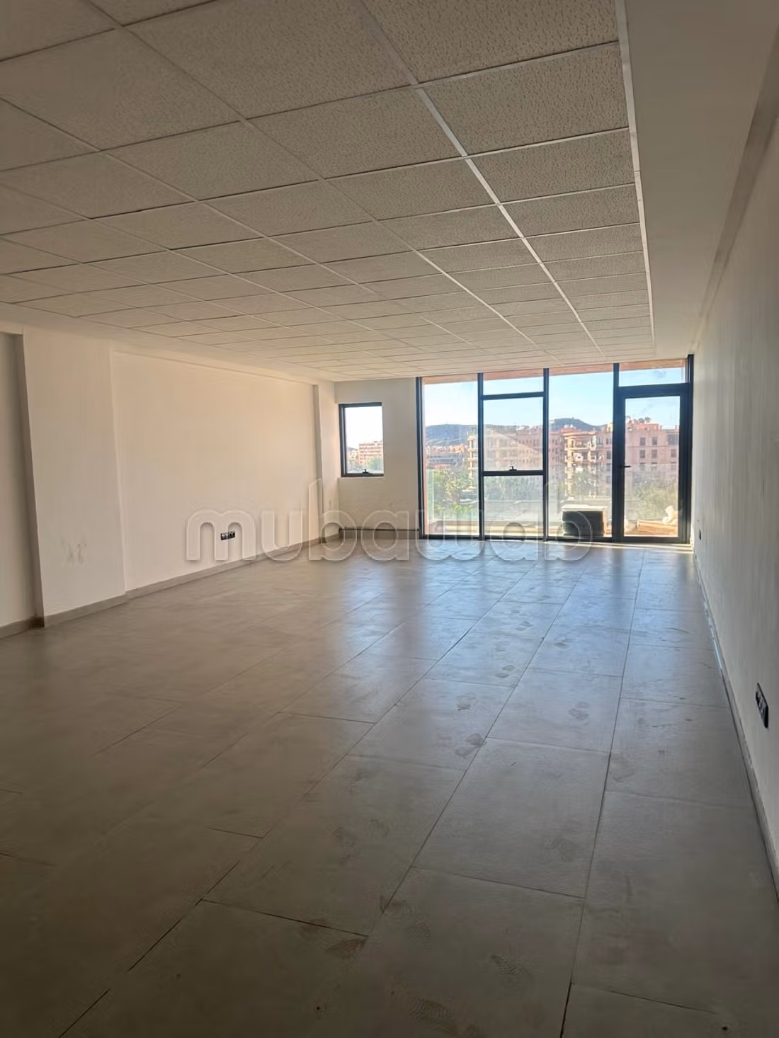 Plateau bureau neuf proche Gare ONCF Marrakech 82m2
