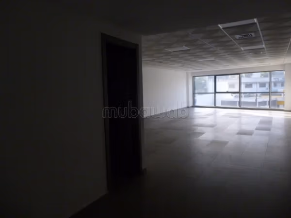 Offices for rent in Aïn Sebaâ. Surface area 89 m². Lift