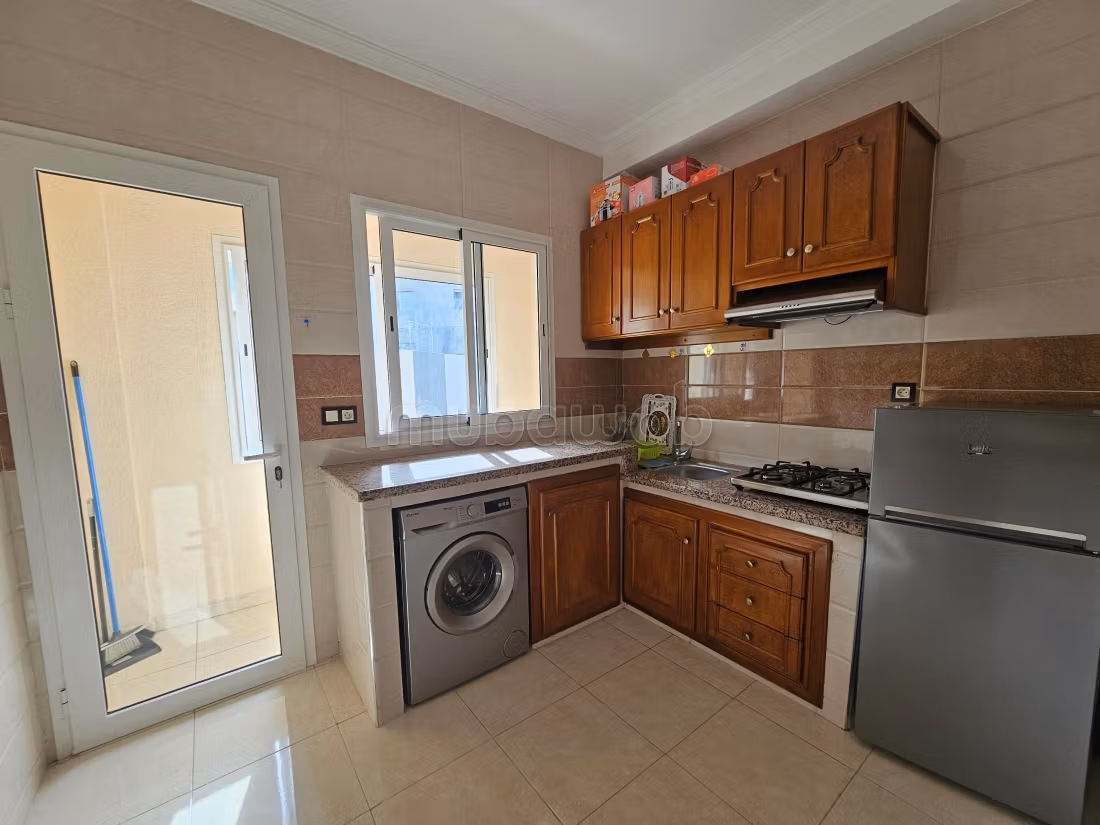 Affitto di uno splendido appartamento a Branes 2.3 locali. Arredato