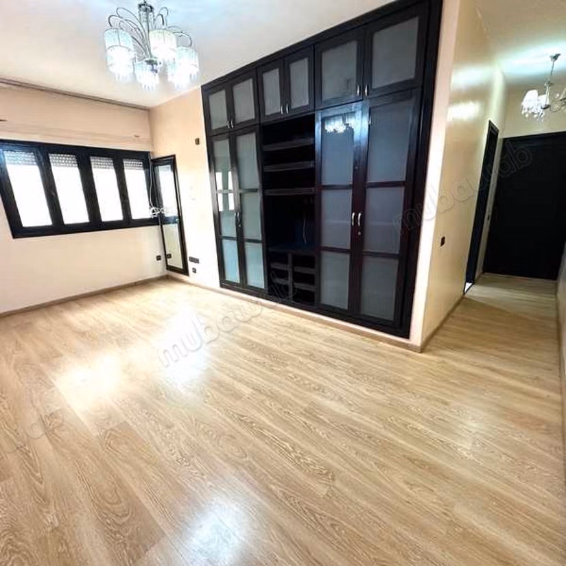 Apartment for sale in Belvédère. 5 rooms. Lift and parking spaces