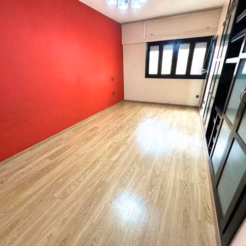 Apartment for sale in Belvédère. 5 rooms. Lift and parking spaces