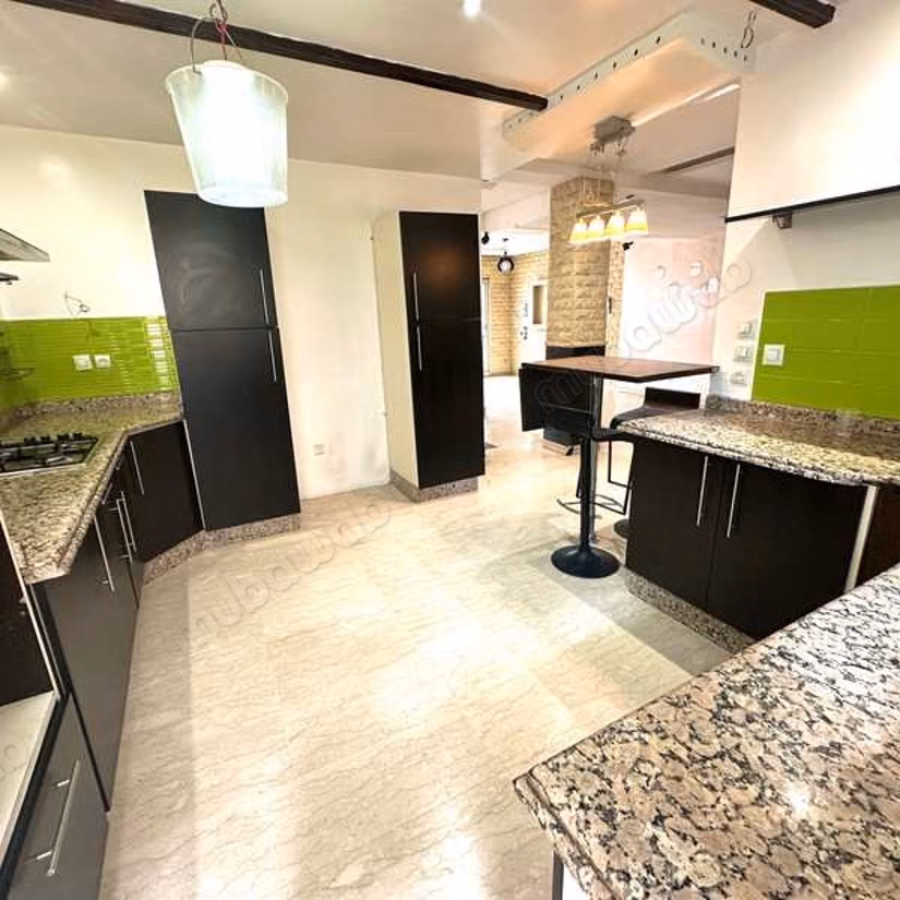 Apartment for sale in Belvédère. 5 rooms. Lift and parking spaces