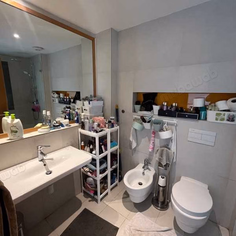 Sell apartment in Casablanca Finance City. 3 beautiful rooms. Private garden, Cellar