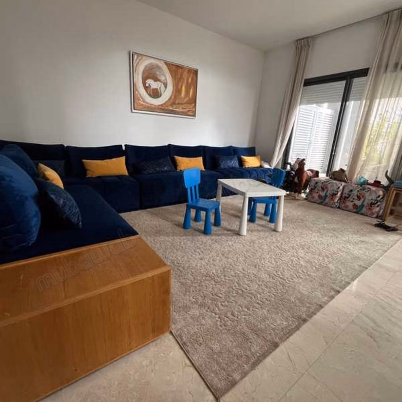 Sell apartment in Casablanca Finance City. 3 beautiful rooms. Private garden, Cellar