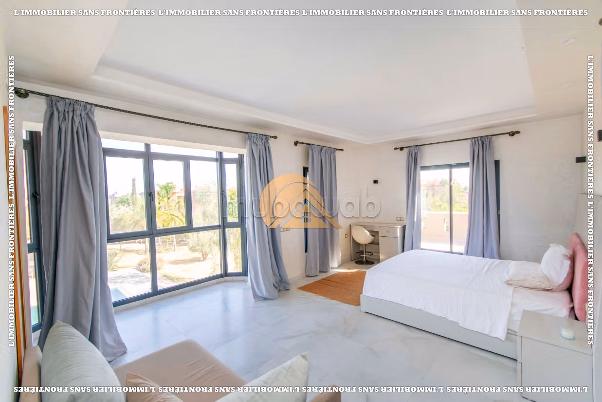 Villa semi meublée à louer à Route d’Ouarzazate Km 14,4 000 m²,
Marrakech