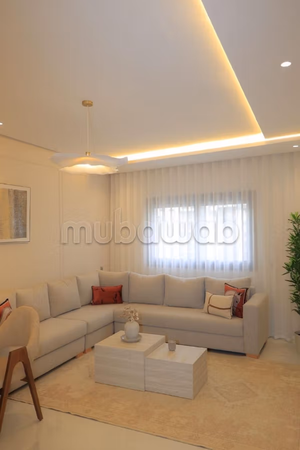 Rent this apartment in Centre. 4 large rooms. Fully furnished