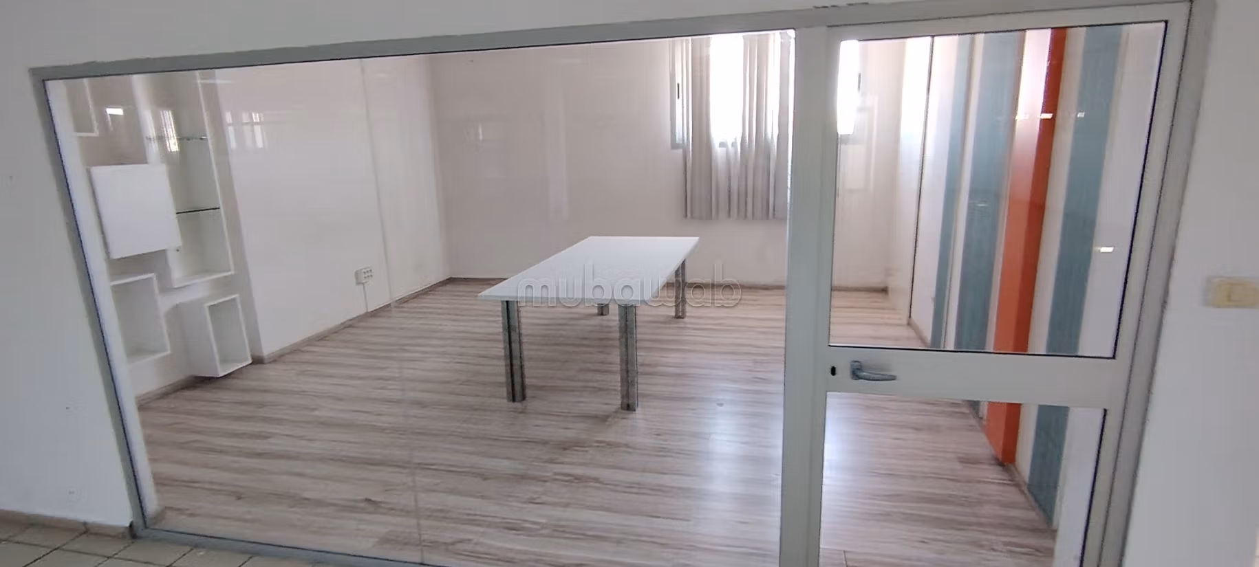 Location Bureaux 150dt ht / m ²