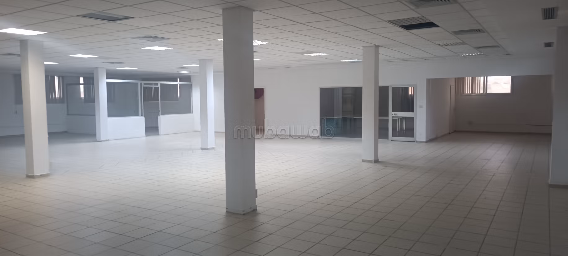Location Bureaux 150dt ht / m ²
