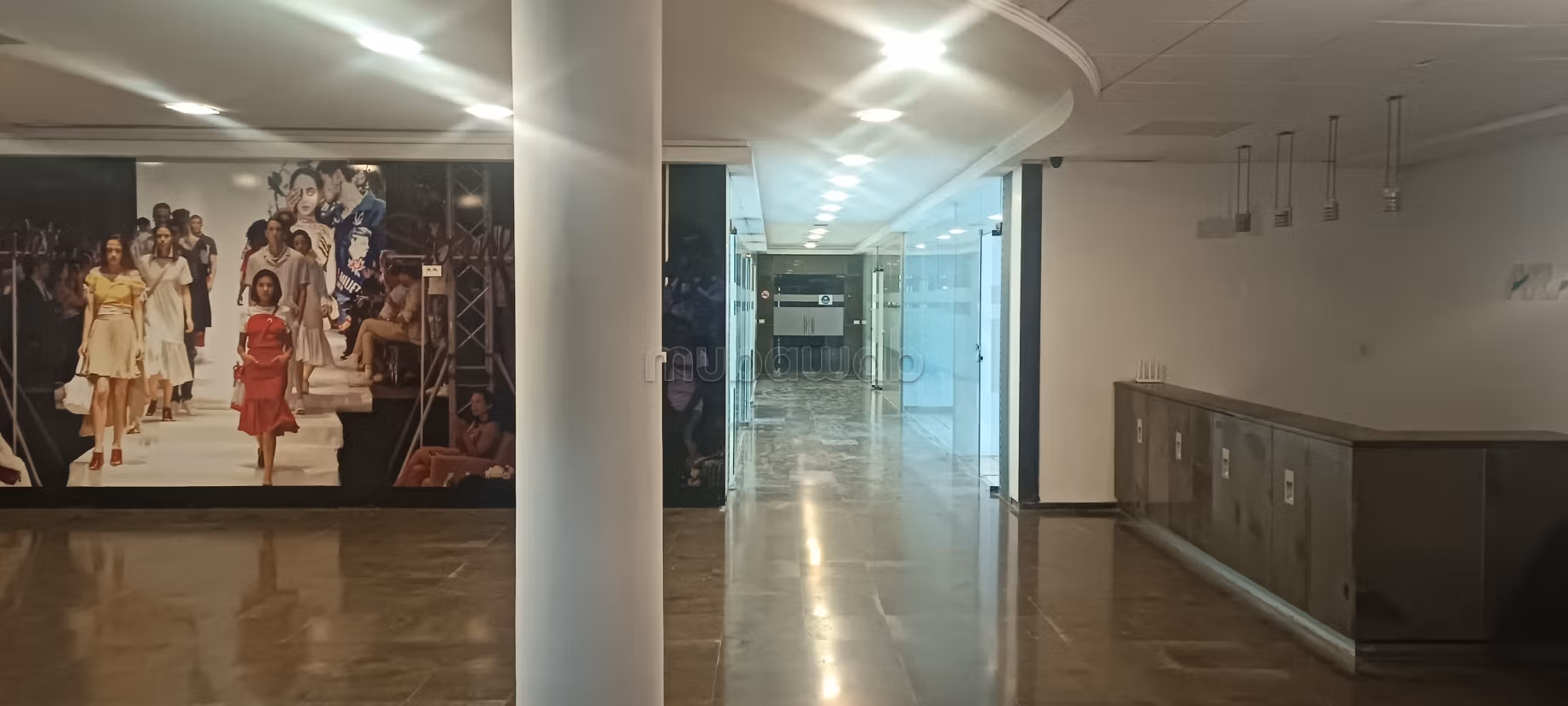 Location Bureaux 150dt ht / m ²