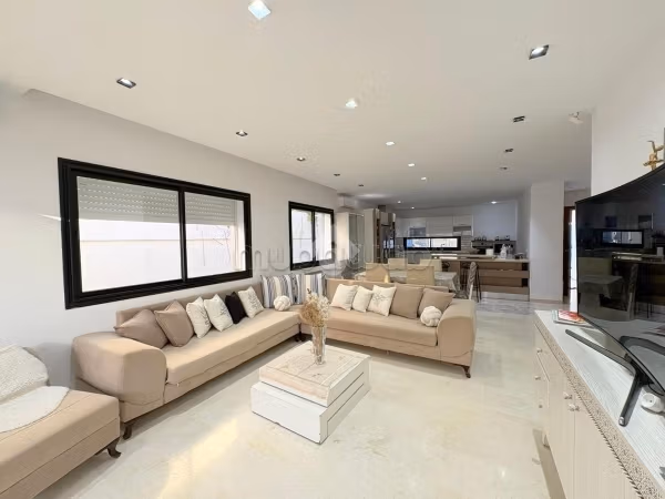 Villa jumelée en vente