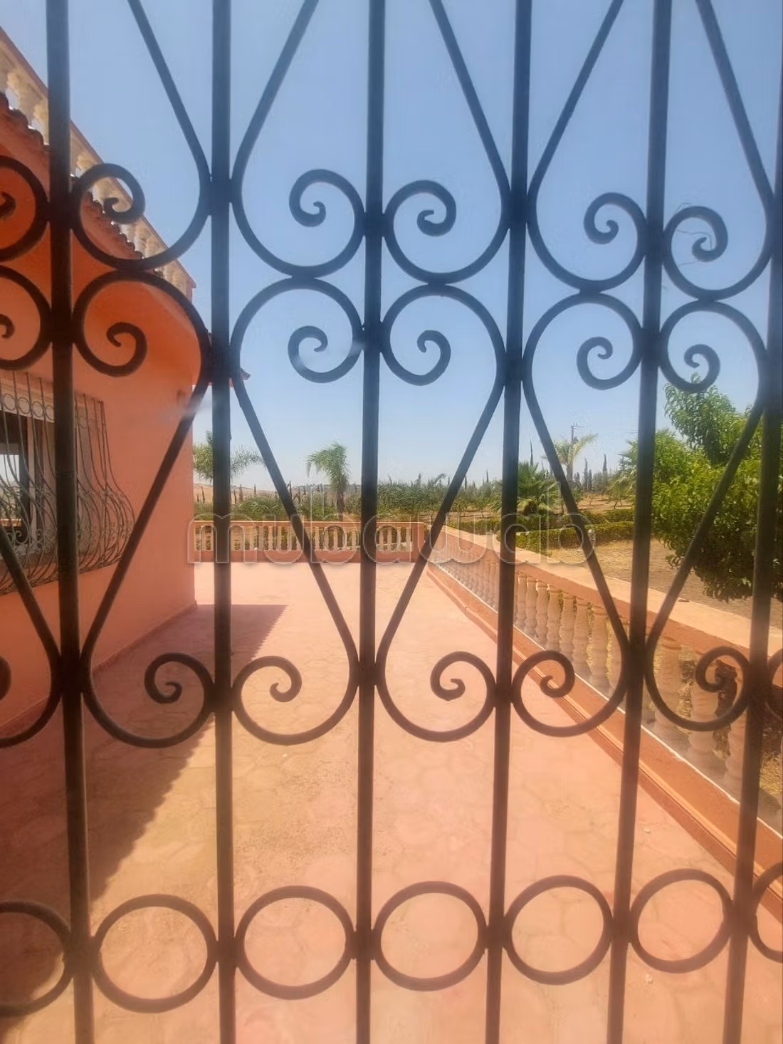 Farm for sale. 1 room. Closed residence