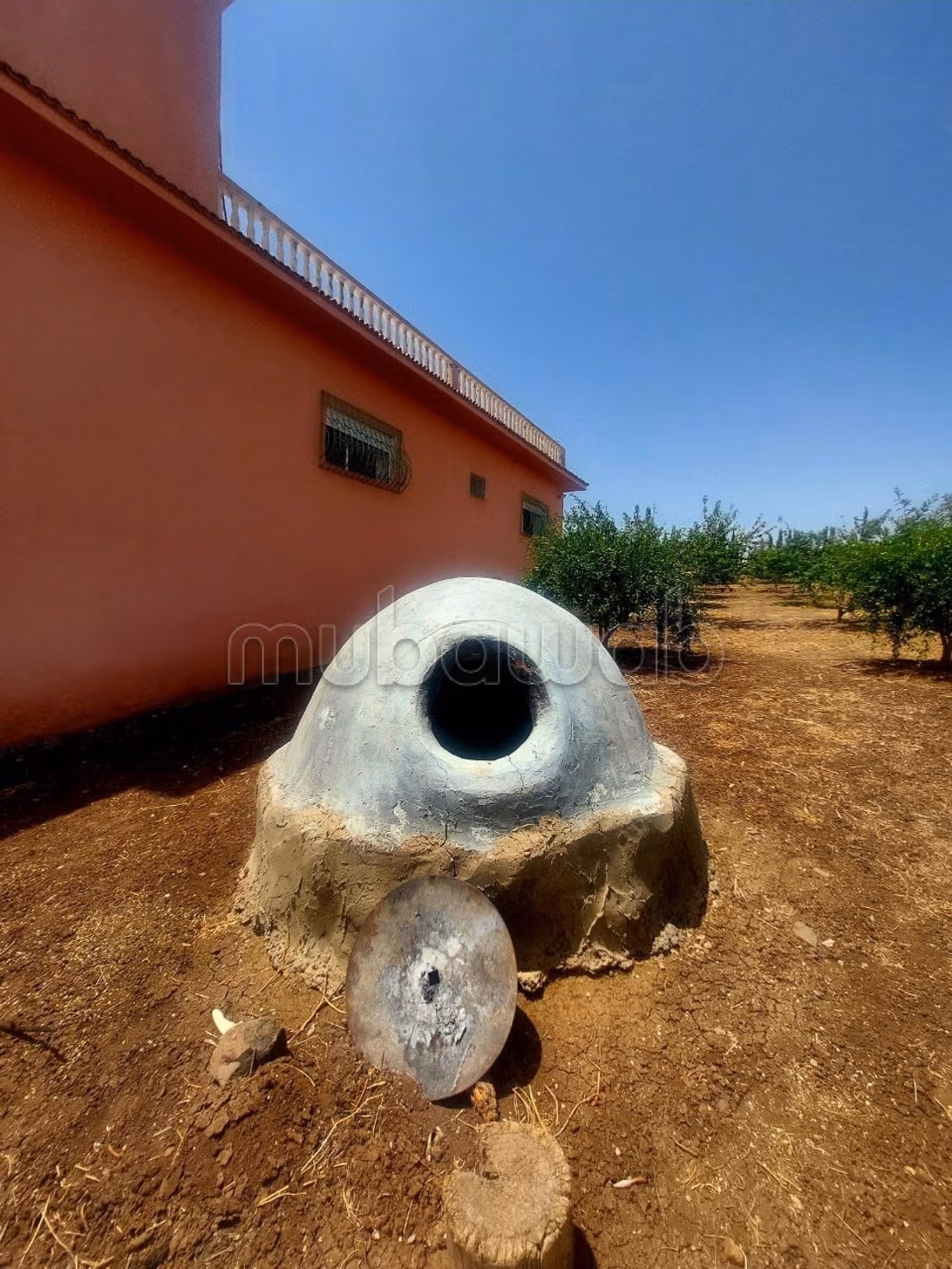 Farm for sale. 1 room. Closed residence