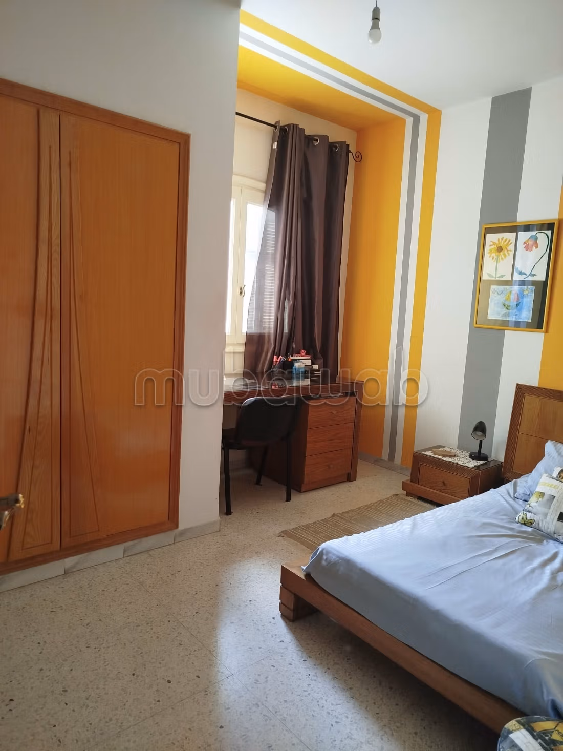Vendita di un bell'appartamento a Sakiet Ezzit. 6 camere. Terrazzo e giardino