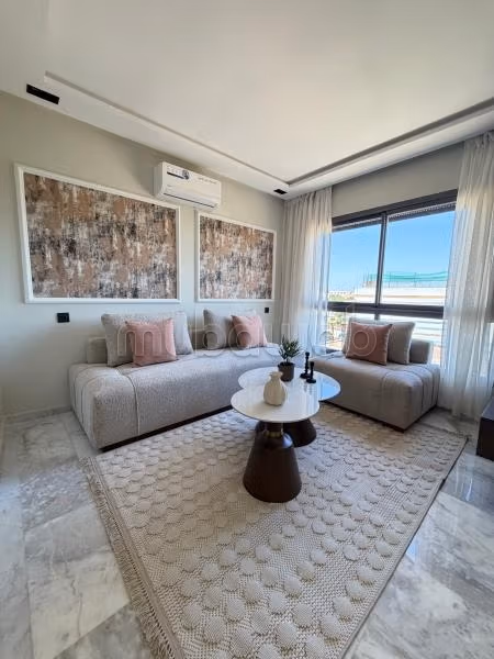 Appartamento in vendita a Riviera. 1 locale. Servizio di concierge e condizionatore