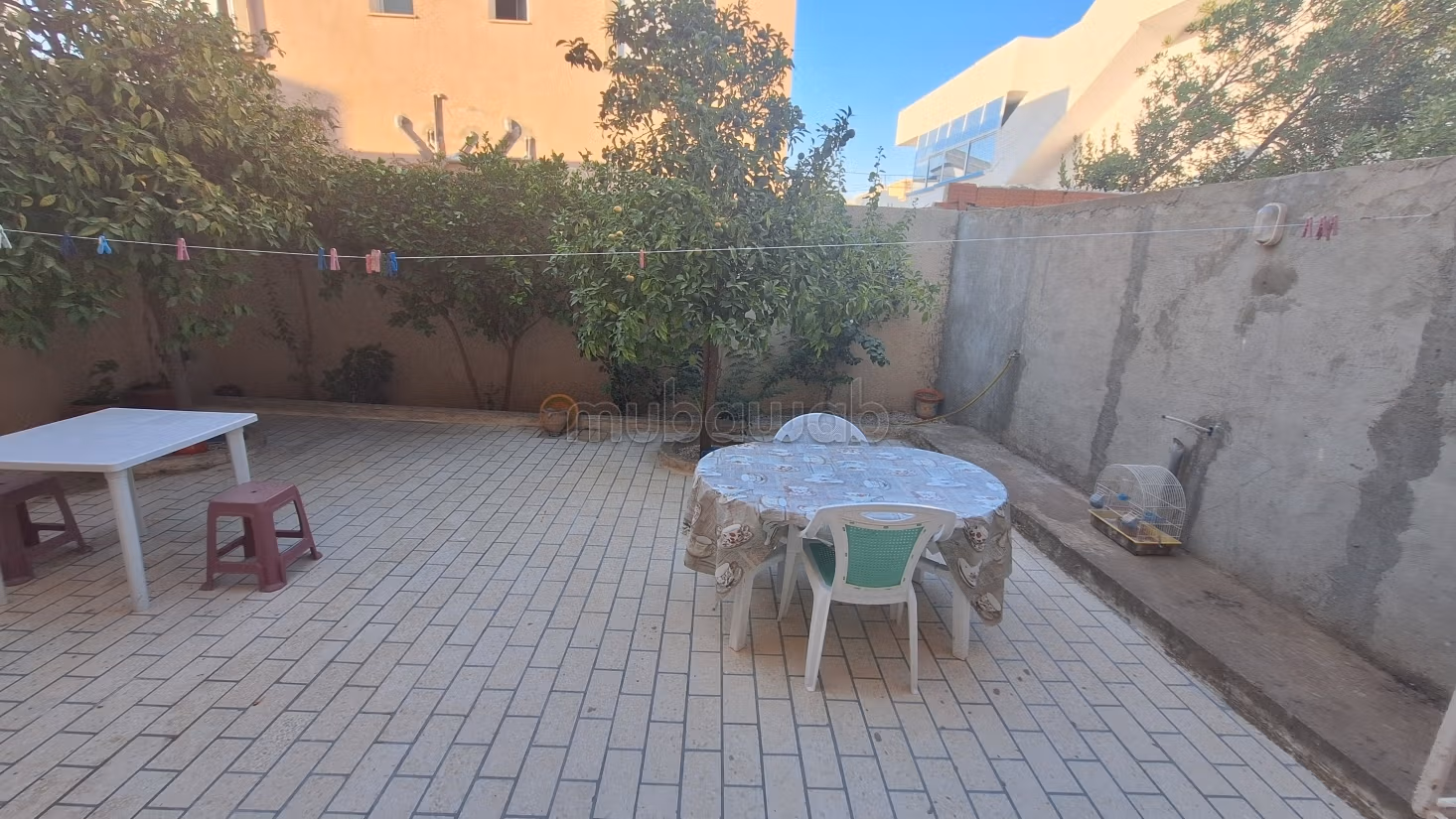 2 VILLAS 1 STUDIO à vendre, TEL: 
