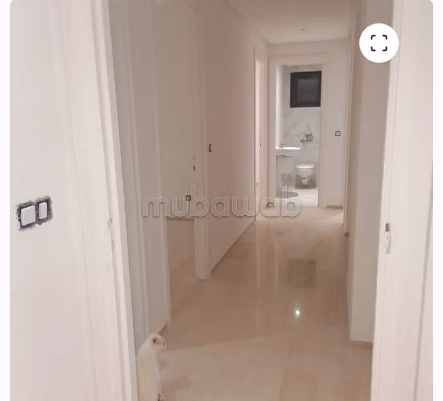 Apartment for rent in Aouina. 2 lovely rooms. Double glazed windows and reinforced door