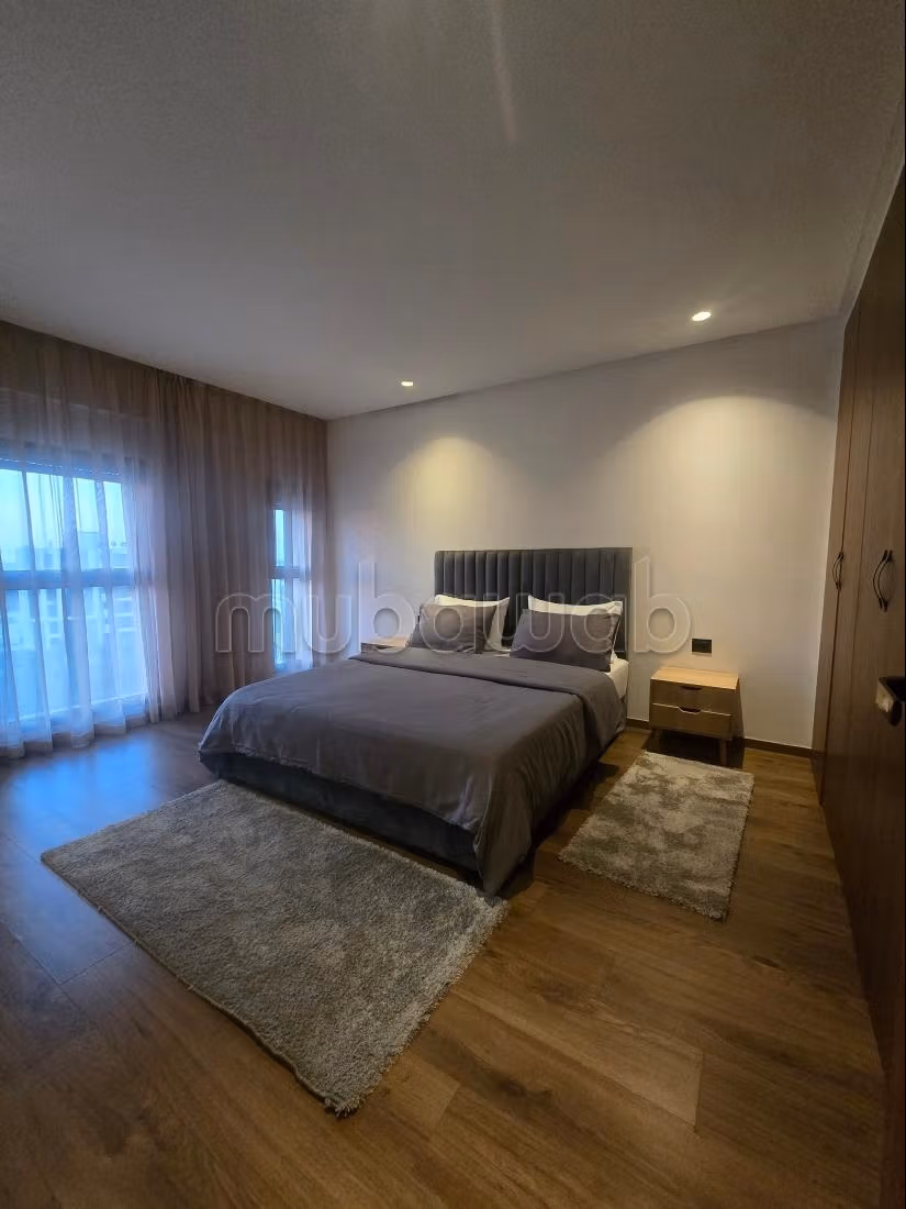 CASA FINANCE CITY à louer appartement meublé avec terrasse