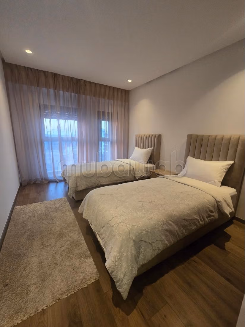 CASA FINANCE CITY à louer appartement meublé avec terrasse