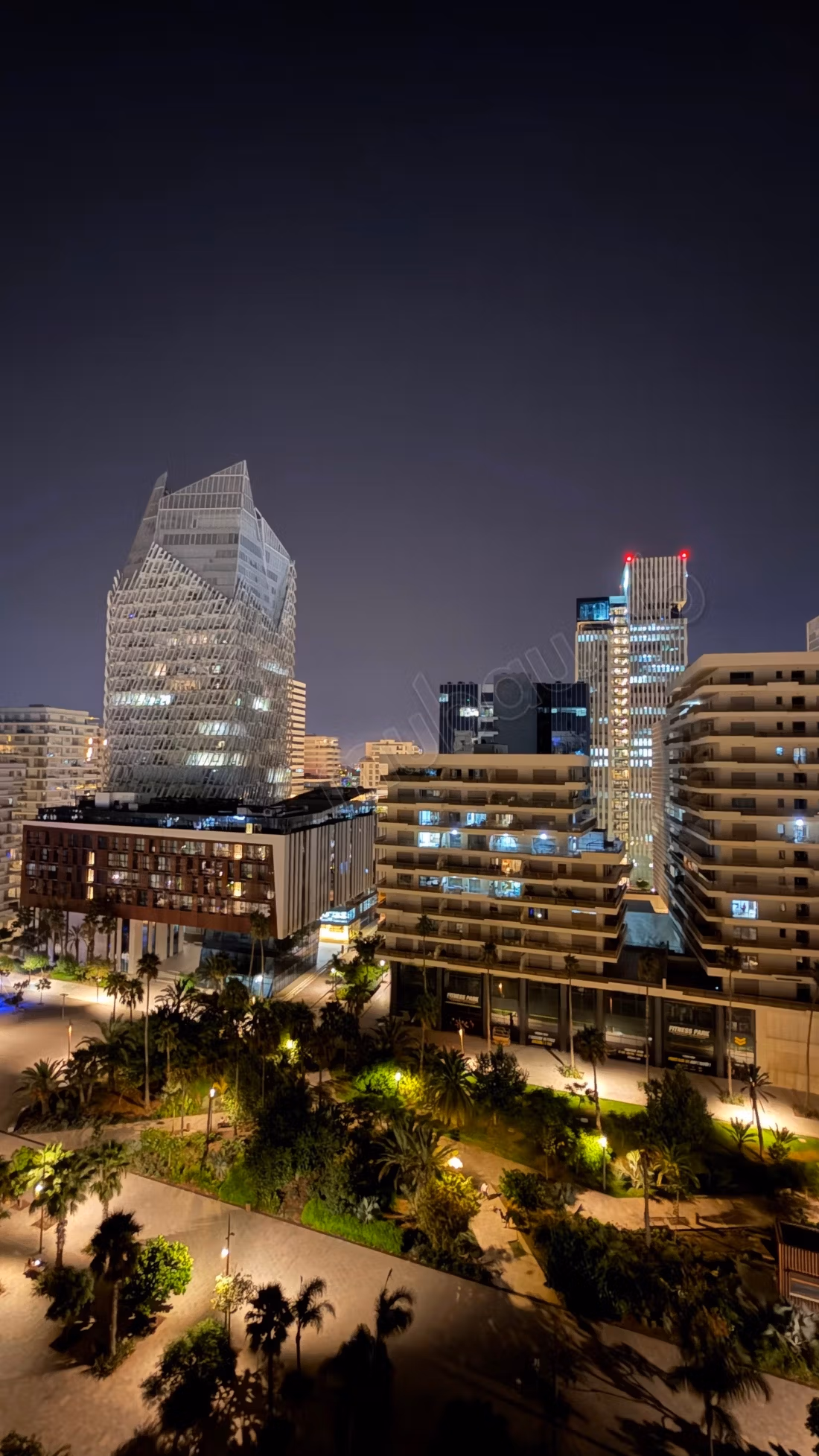 CASA FINANCE CITY à louer appartement meublé avec terrasse
