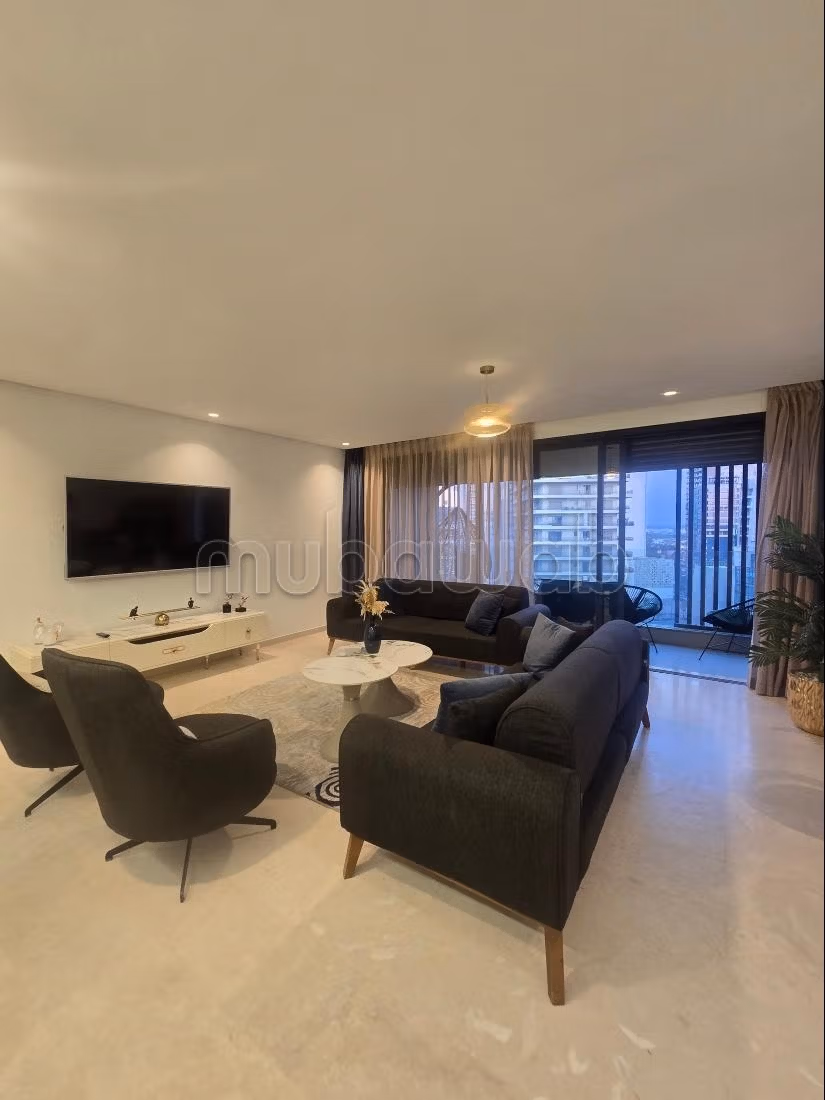 CASA FINANCE CITY à louer appartement meublé avec terrasse