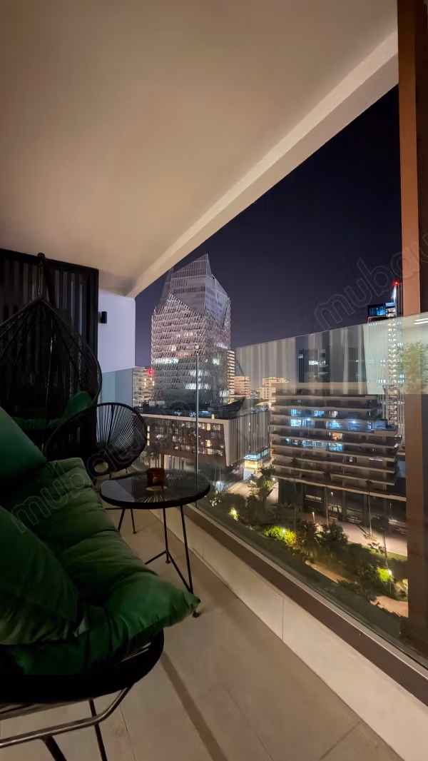 CASA FINANCE CITY à louer appartement meublé avec terrasse