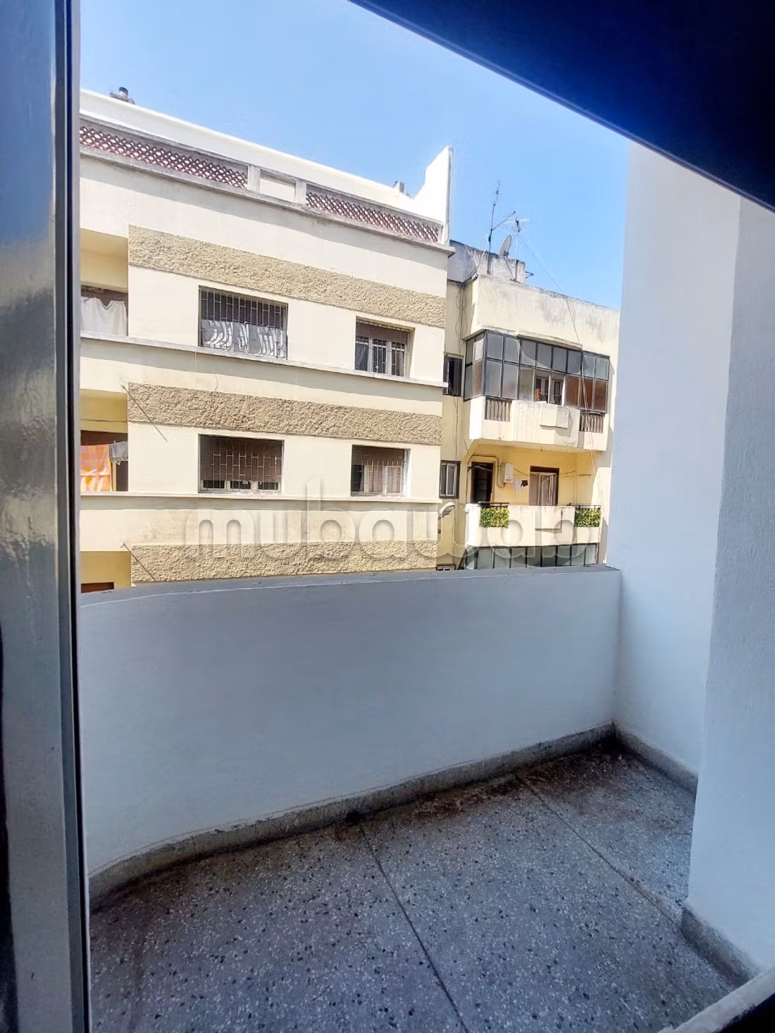 Bel appartement à louer
Maarif — 6