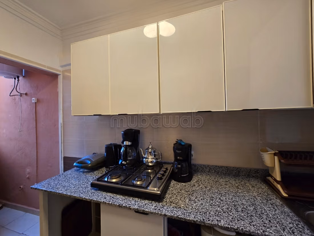 Piso en venta en Hay Mabrouka. Area 55 m². Mobiliario nuevo
