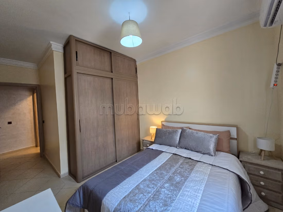 Piso en venta en Hay Mabrouka. Area 55 m². Mobiliario nuevo
