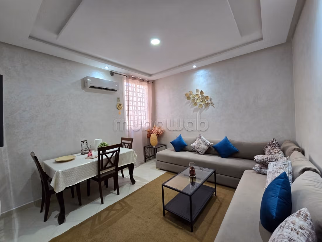 Piso en venta en Hay Mabrouka. Area 55 m². Mobiliario nuevo