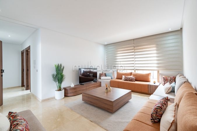 Appartementen om te kopen in Hay Houda. 4 Ruimtes. Zwembad en conciërgeservice