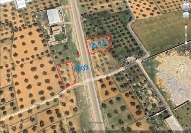 Vente de terrain. Surface totale 1009 m²