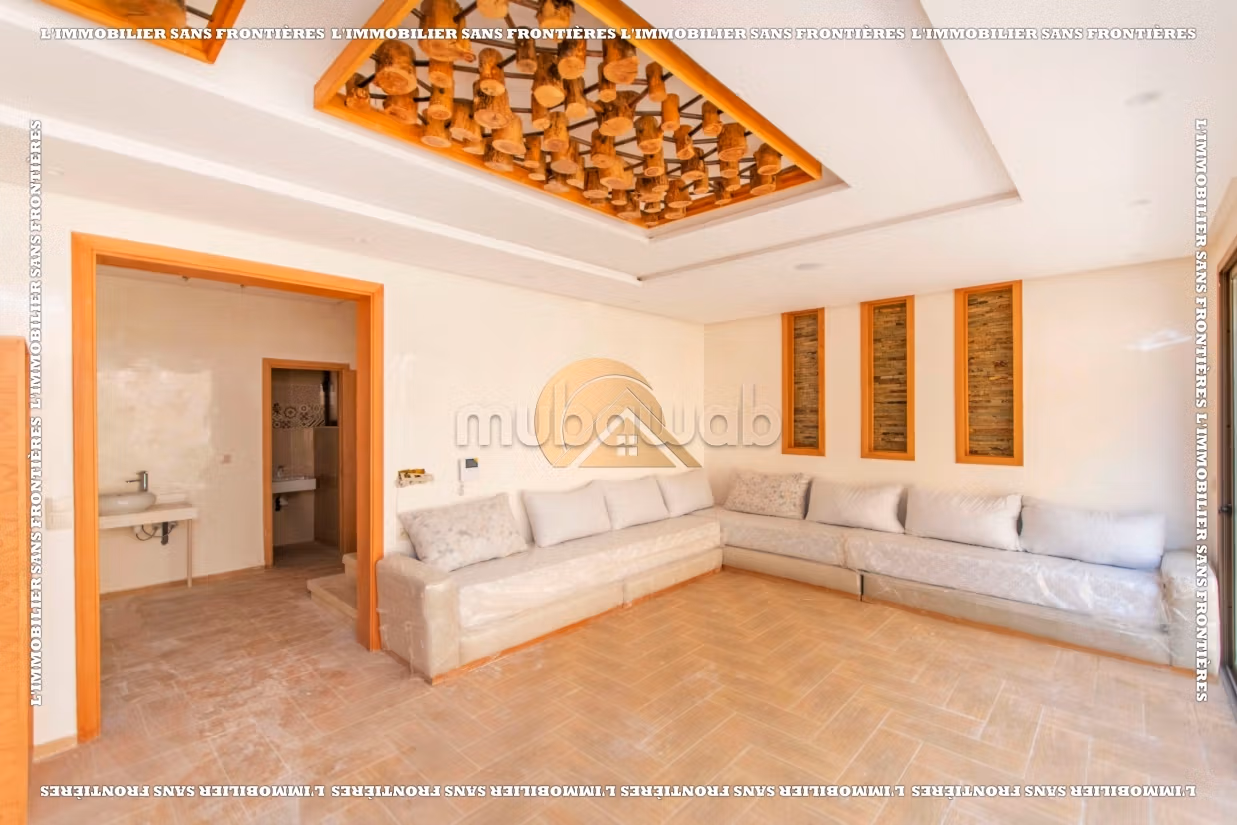 Unfurnished Villa in Route d’Amizmiz, Pool  Private garden, Marrakech: for sale