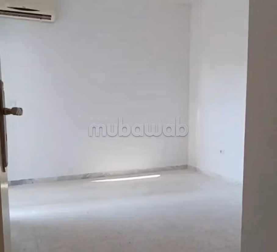 Great apartment for rent in Aouina. 2 rooms. Reinforced door and double glazing
