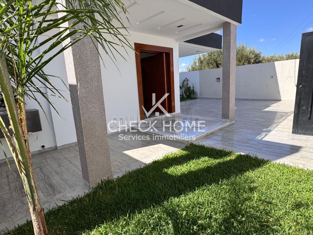 Villa à vendre menchar hammamet